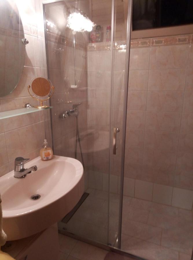 Apartma Sabatus بوينج المظهر الخارجي الصورة